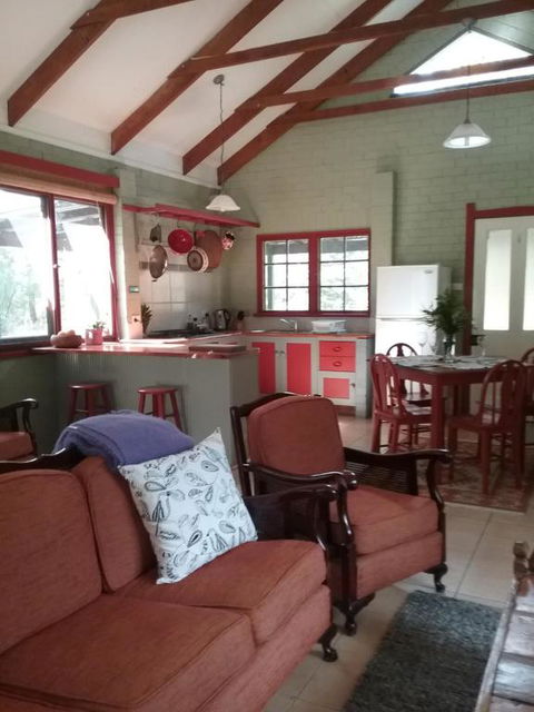 Narrawallee Creek Studio - Tourism Gold Coast 3
