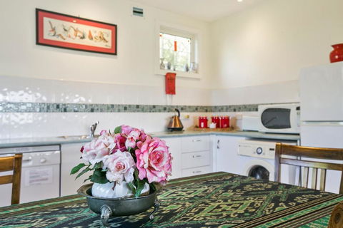 Black Dolphin Beach Penthouse - Tourism Gold Coast 1