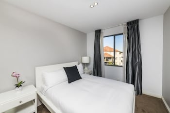 Accommodate Canberra - Griffin - Tourism Gold Coast 2