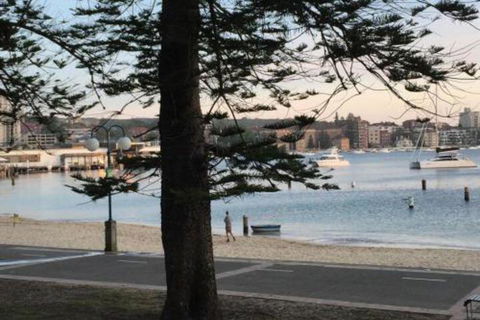 Apartment West Esplanade MAN93 - Tourism Gold Coast 3