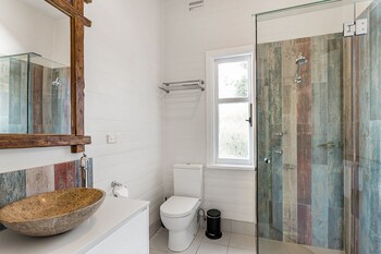 Skye Lodge - Tourism Gold Coast 6