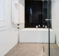 Bespoke On Main - Tourism Gold Coast