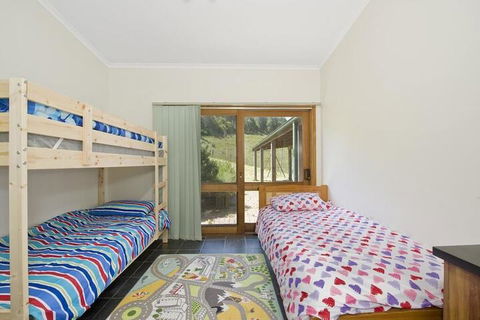 Apollo Panorama Guesthouse - Tourism Gold Coast 2