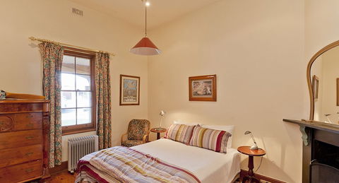 Adelaide Heritage Cottages & Apartments - Tourism Gold Coast 6