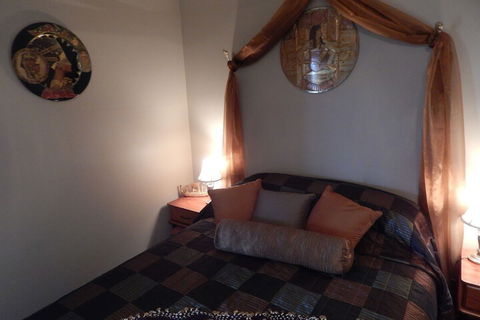 R On The Downs BnB & Spa Cottages - Tourism Gold Coast 2