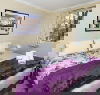 Max's Place 3 - Gold Coast