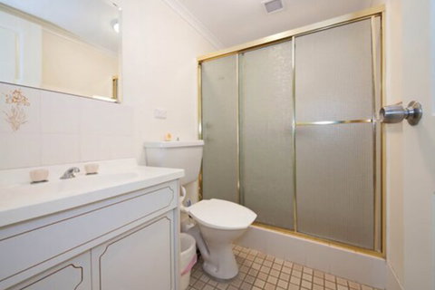 Bay Parklands Unit 44 / 2 Gowrie Avenue - Tourism Gold Coast 5
