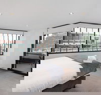 Melbourne Holiday Apartments Williamstown - Tourism Gold Coast