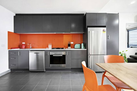 ZEE, 2BDR Southbank Apartment - Gold Coast 3