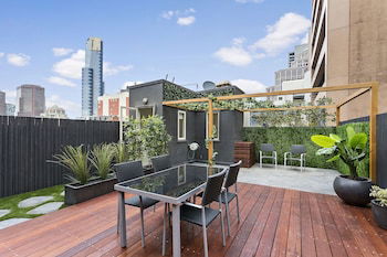 AERIN, 2BDR Melbourne Apartment - Tourism Gold Coast 4