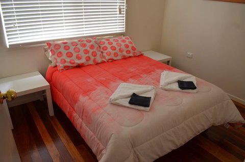 Wondai Accommodation Units And Villas - Tourism Gold Coast 0