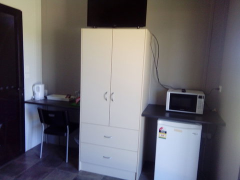 Wondai Accommodation Units And Villas - Tourism Gold Coast 2