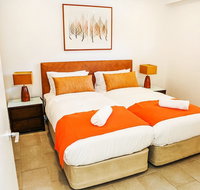 Temple 313 Recently Refurbished 3BR Apt - Tourism Gold Coast