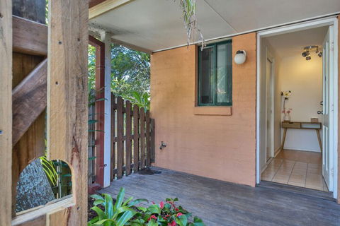 A PERFECT STAY - Mahogany Lodge - Tourism Gold Coast 1