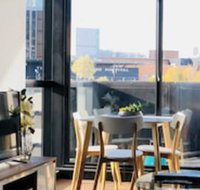 LVL 11 Cosy Apartment Near Lygon St - Tourism Gold Coast