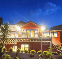Artee House - A Bright Escape - Tourism Gold Coast