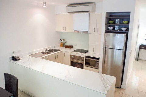 Serenity Beach Club 6424 - Tourism Gold Coast 2