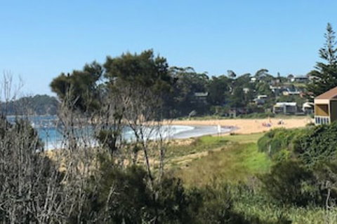 Absolute Beachfront Malua Bay - Gold Coast 0