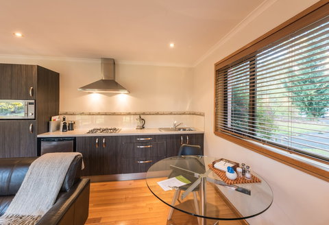 Parnella Kettering - Tourism Gold Coast 5