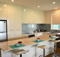 Western Breeze - Tourism Gold Coast