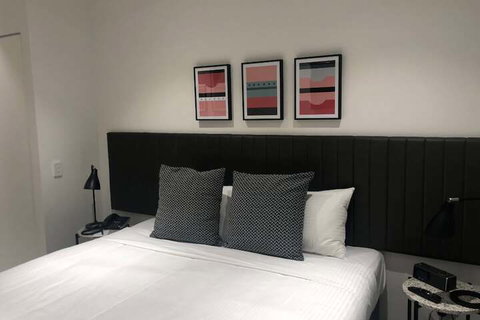 Quest Notting Hill - Tourism Gold Coast 2