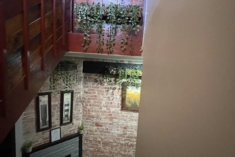 Kaneira Hotel - Tourism Gold Coast 1