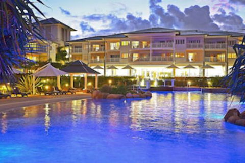 RESORT On The BEACH 2214 / 2215 - Tourism Gold Coast 0
