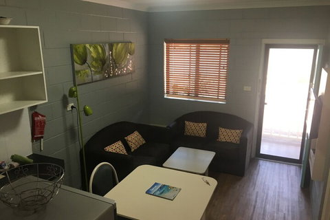 Esperance Central Accommodation - Tourism Gold Coast 6