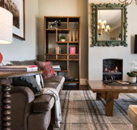 Hillcrest Apartment - Tourism Gold Coast