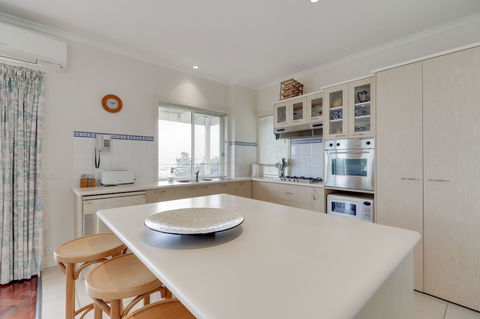 Aegina - Tourism Gold Coast 5