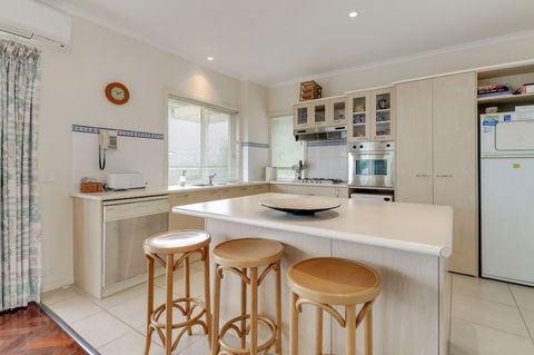 Aegina - Tourism Gold Coast 6