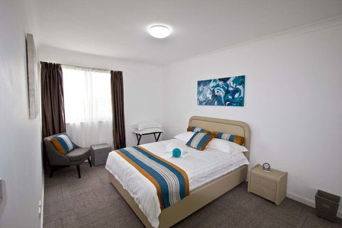 Morisset Serviced Apartments - Tourism Gold Coast 1