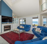 Waterfront Wonderland Foreshore Drive 41 - Tourism Gold Coast