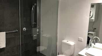 Quattro On Young - Tourism Gold Coast 1