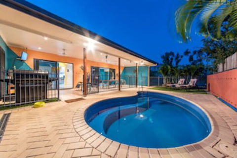 Seaside Hideaway - Hideaway Bay - Tourism Gold Coast 0