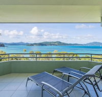 Lagoon 202 on Hamilton Island - Tourism Gold Coast