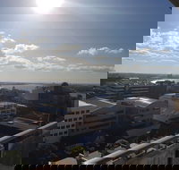 Watt Street Studio Apartment w / Ocean Views - Tourism Gold Coast