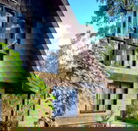 Emerald Star Cottages - Tourism Gold Coast