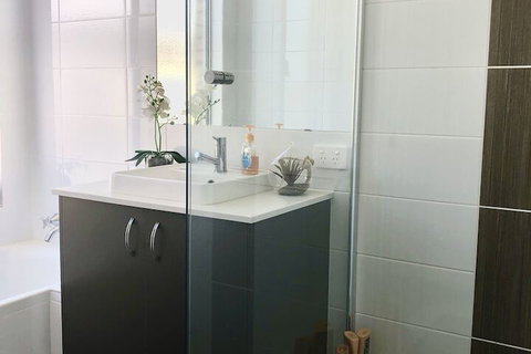 Be Wowed By Bayou - Gold Coast 1