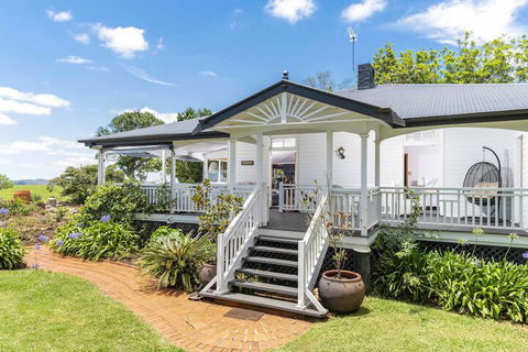 Rosewood Estate - Tourism Gold Coast 2