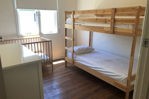 Barefoot Beach Cottage - Gold Coast 4