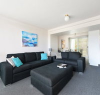 9 Cirrus at Fingal Bay - Gold Coast