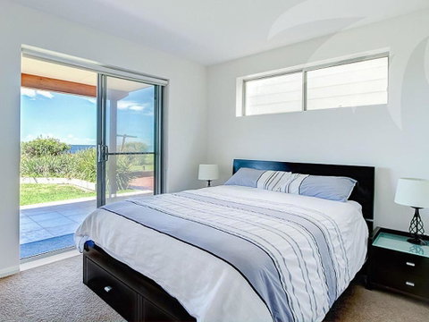 Blueys Bliss 2 - Tourism Gold Coast 1