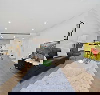 Ultra Modern Luxurious home in Tranquil Sydney - Gold Coast