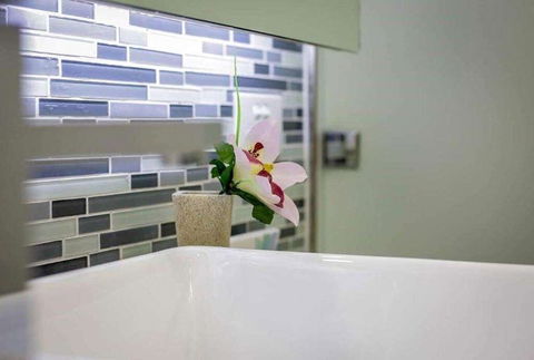 Room Motels Gympie - Tourism Gold Coast 3