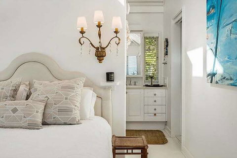 Your Luxury Escape - The White House - Tourism Gold Coast 6