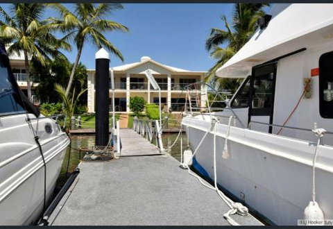 Poinciana Terraces - Tourism Gold Coast 1