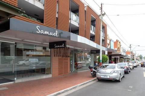 Exquisite 1 Bedroom In Stylish Malvern - Tourism Gold Coast 3