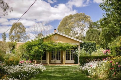 AL RU Farm - Tourism Gold Coast 0