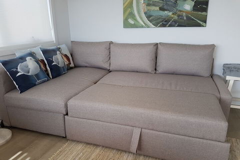 Apartment With Views - Tourism Gold Coast 3